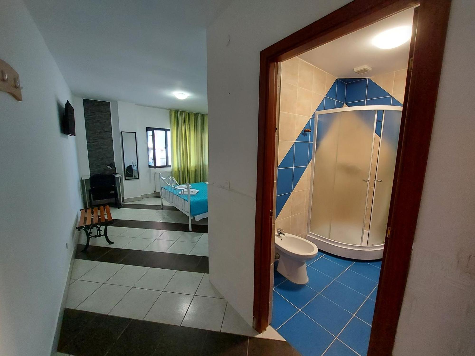 Casa Geppo - Camere De Inchiriat Ieşelniţa Kamer foto